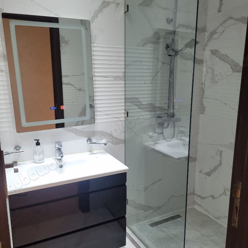 Prachtig appartement te koop in het centrum. 3 slaapkamers. Goed ingericht