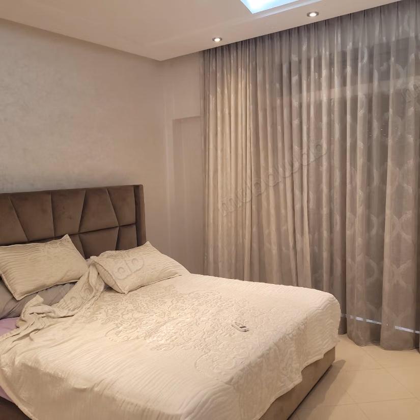 Prachtig appartement te koop in het centrum. 3 slaapkamers. Goed ingericht