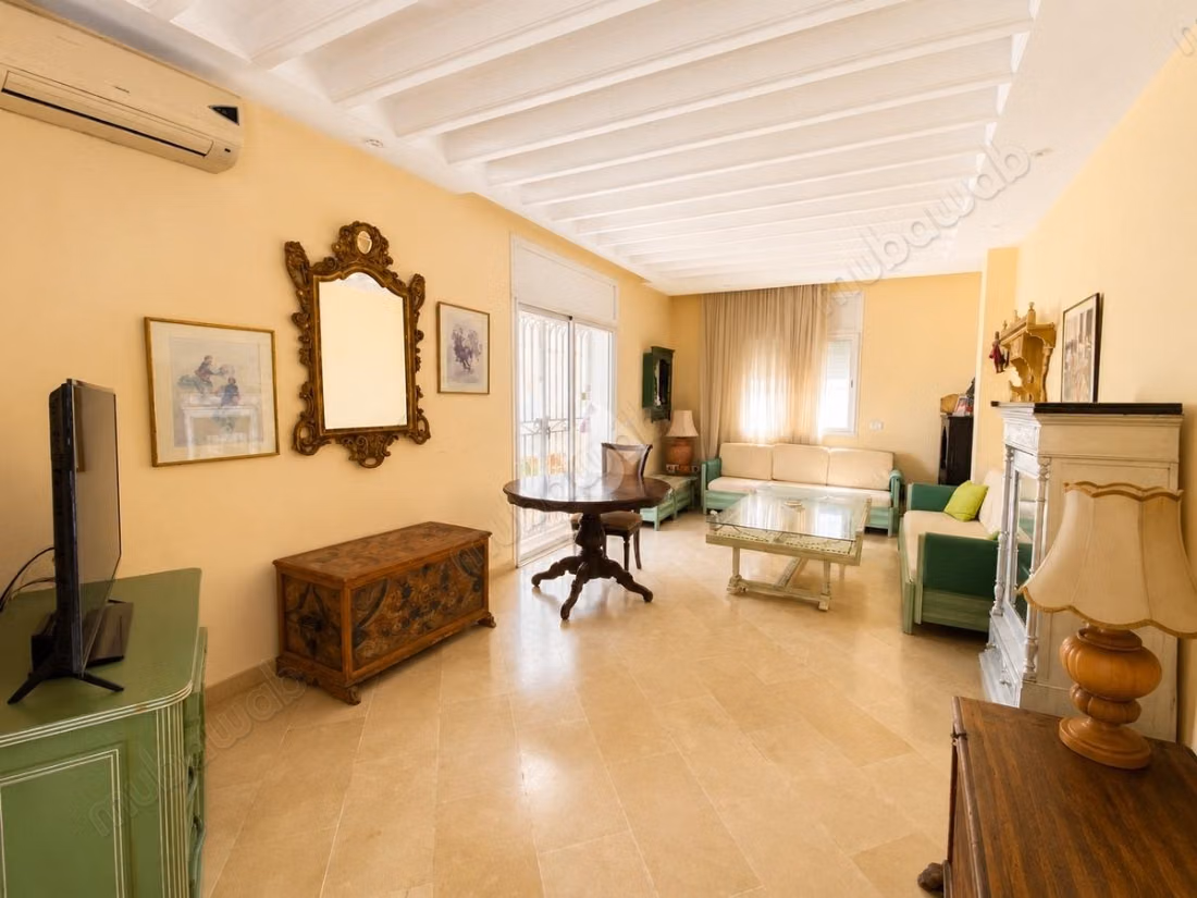 Villa indipendente in vendita