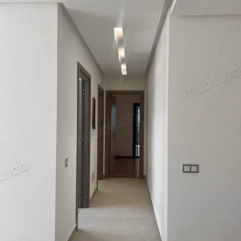 Appartamento in Affitto di 217.0 m² a Casablanca, Ain Diab Estensione 2