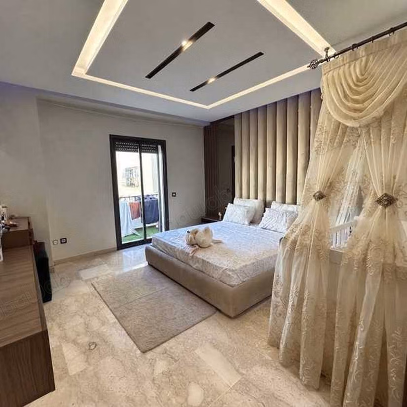 Appartamento in Vendita di 183.0 m² a Casablanca, Palmier Maarif