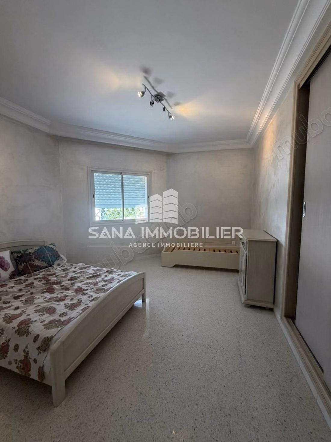 À VENDRE – Villa style duplex