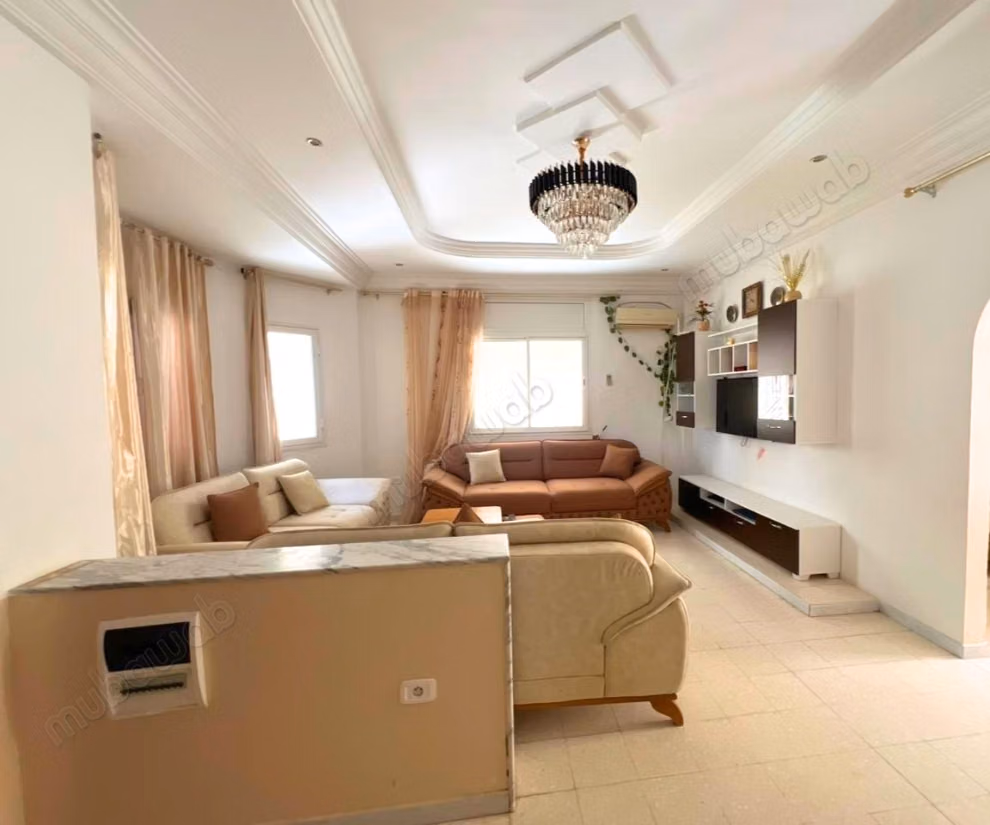 For sale - S3 semi-detached villa in Cité El Manar