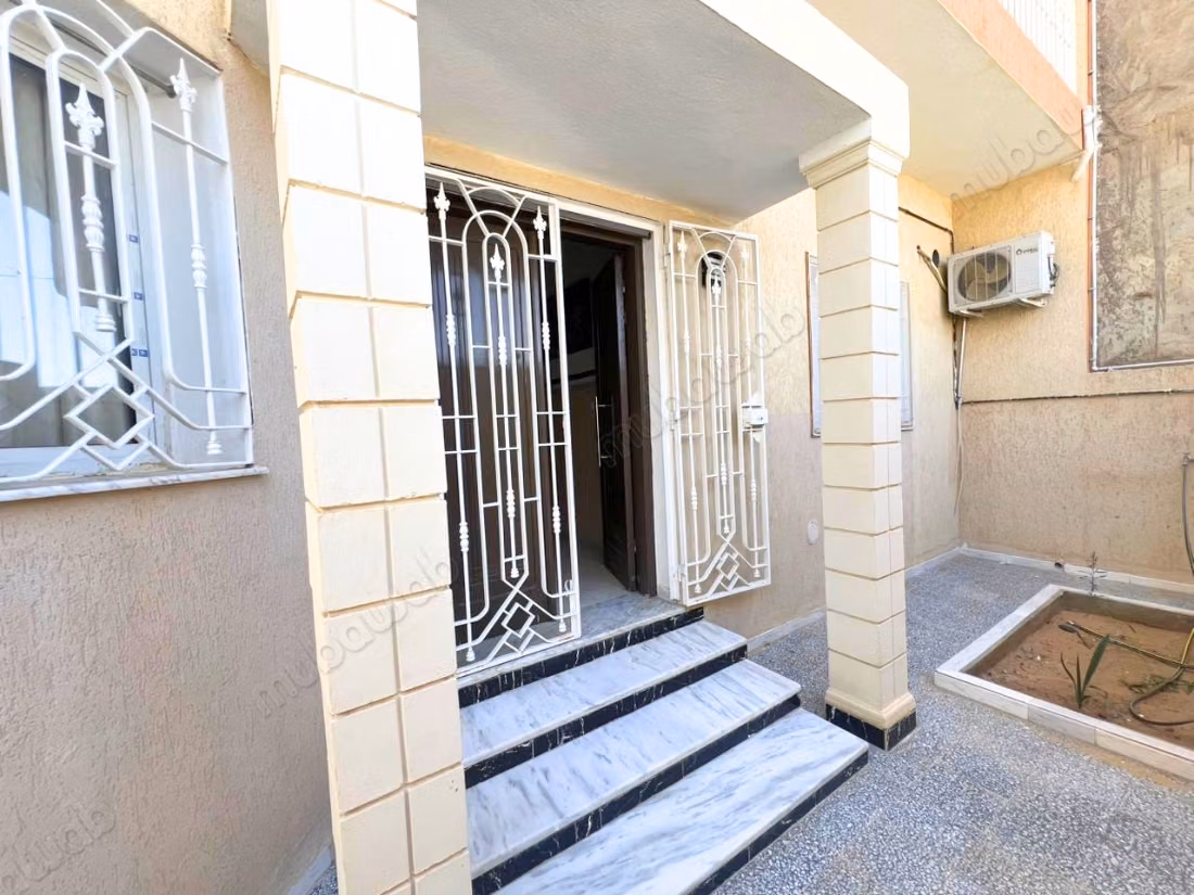 For sale - S3 semi-detached villa in Cité El Manar