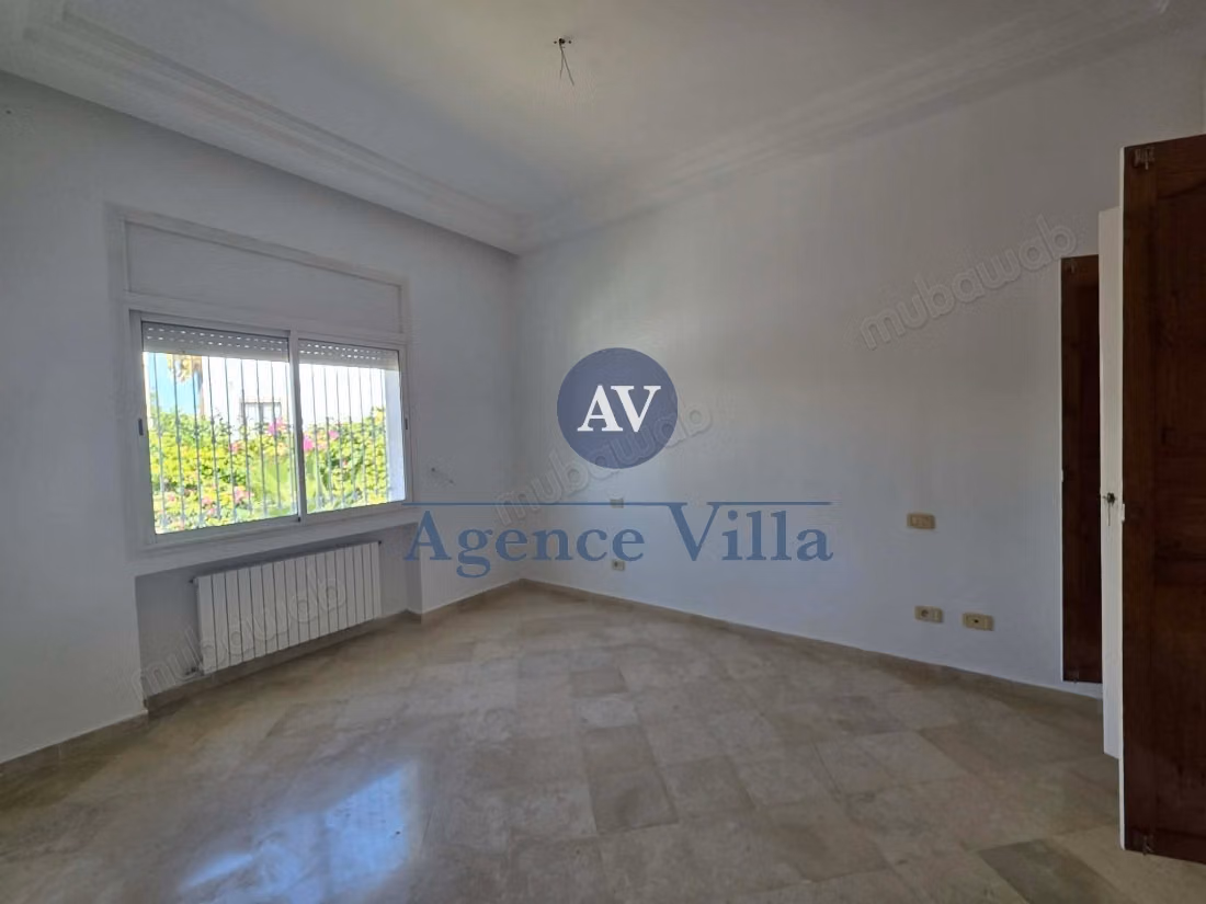 A louer une villa s6 à Carthage avec vue sur mer