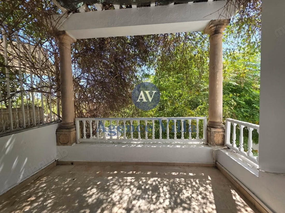 A louer une villa s6 à Carthage avec vue sur mer