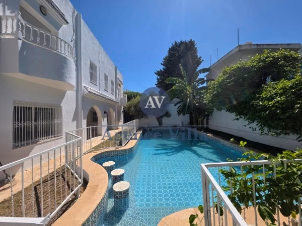 A louer une villa s6 à Carthage avec vue sur mer