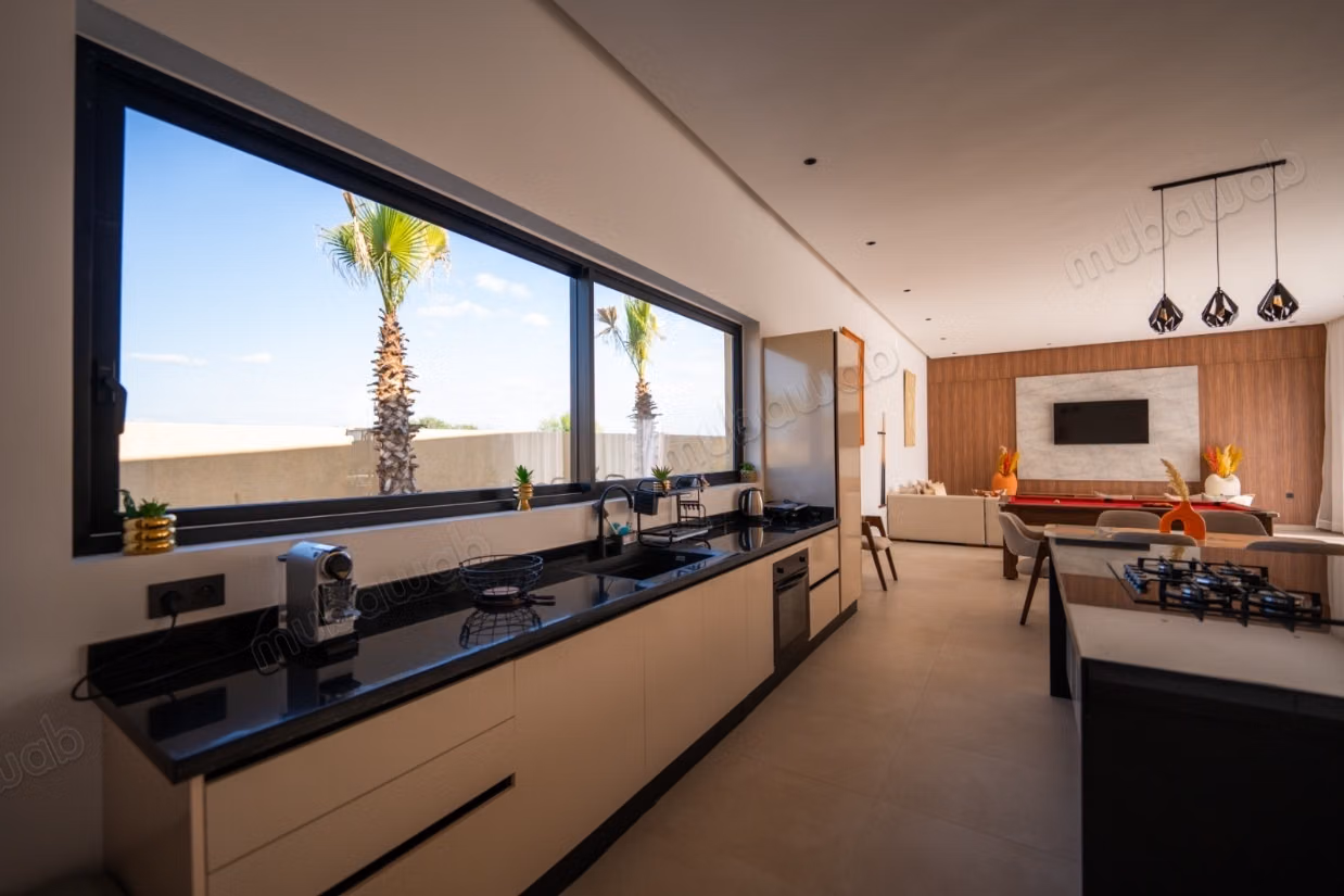 Elegante Villa met 3 Slaapkamers en Privé Zwembad – Langdurige Verhuur