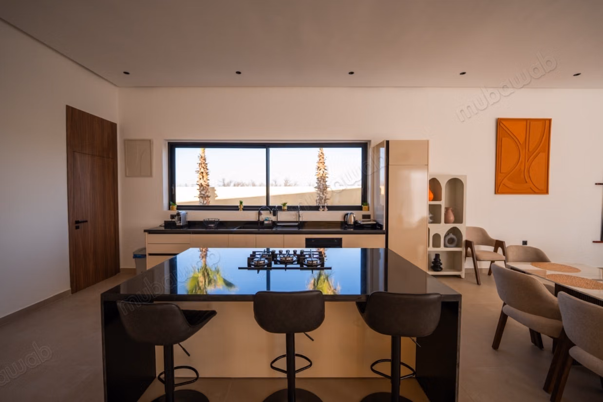 Elegante Villa met 3 Slaapkamers en Privé Zwembad – Langdurige Verhuur