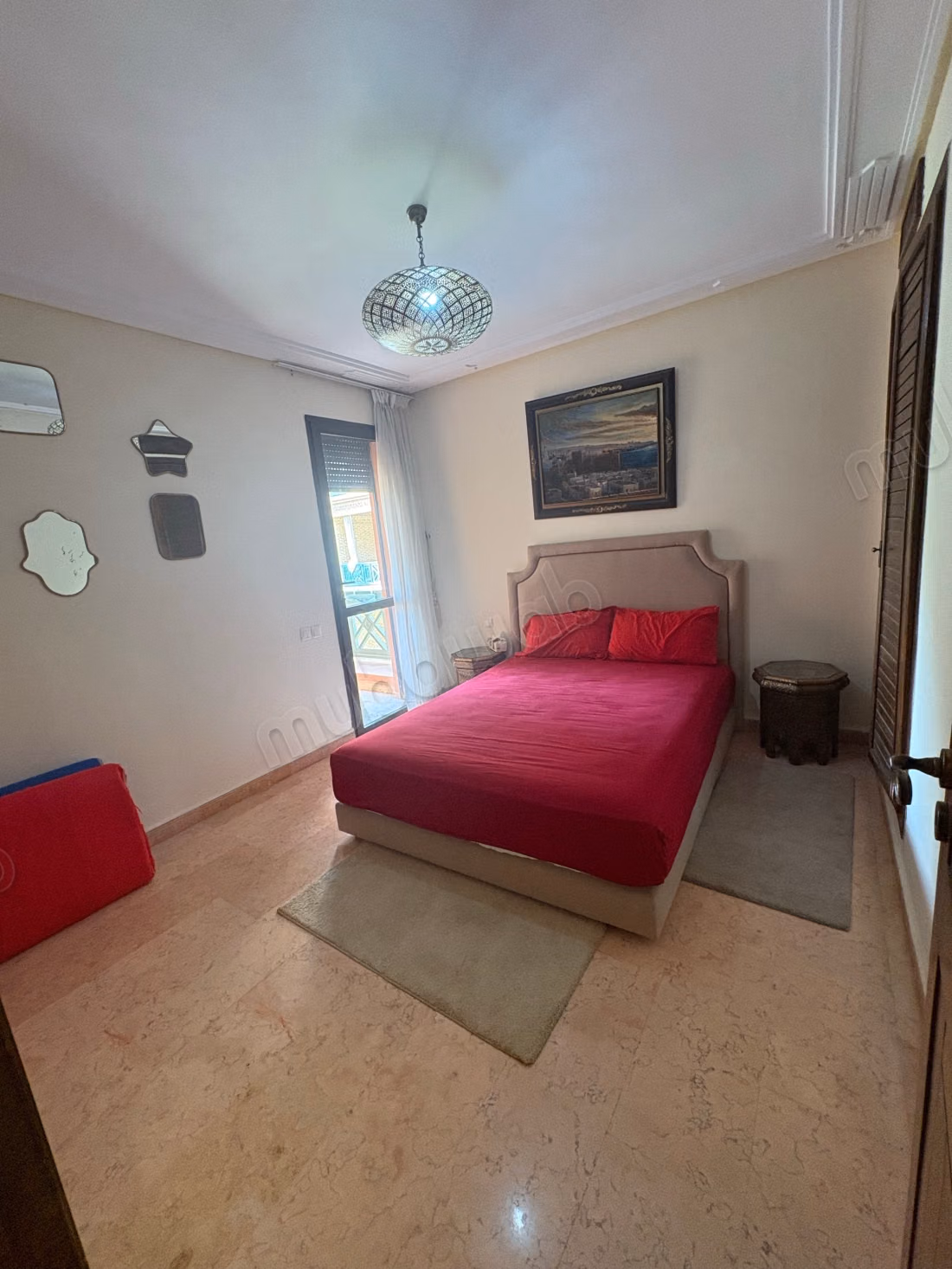 Prachtig appartement te huur in Agdal. Totale oppervlakte 150 m². Goed ingericht