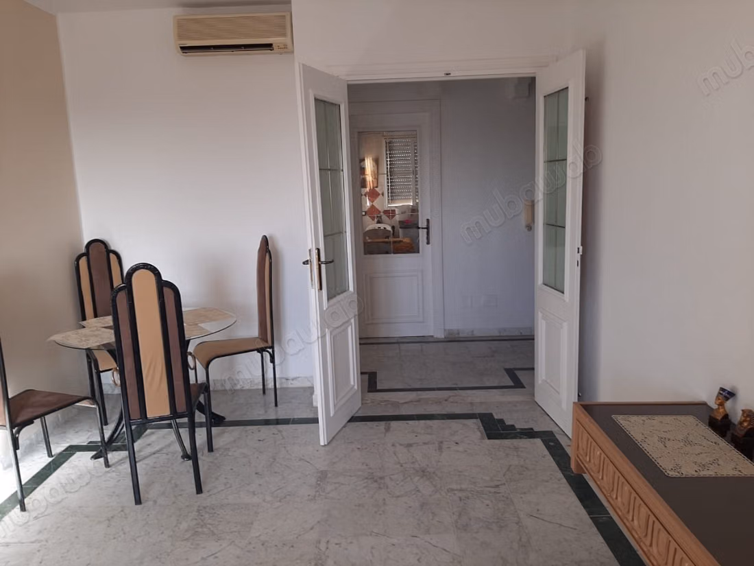 À LOUER – Appartement S2 Meublé à Ennasr