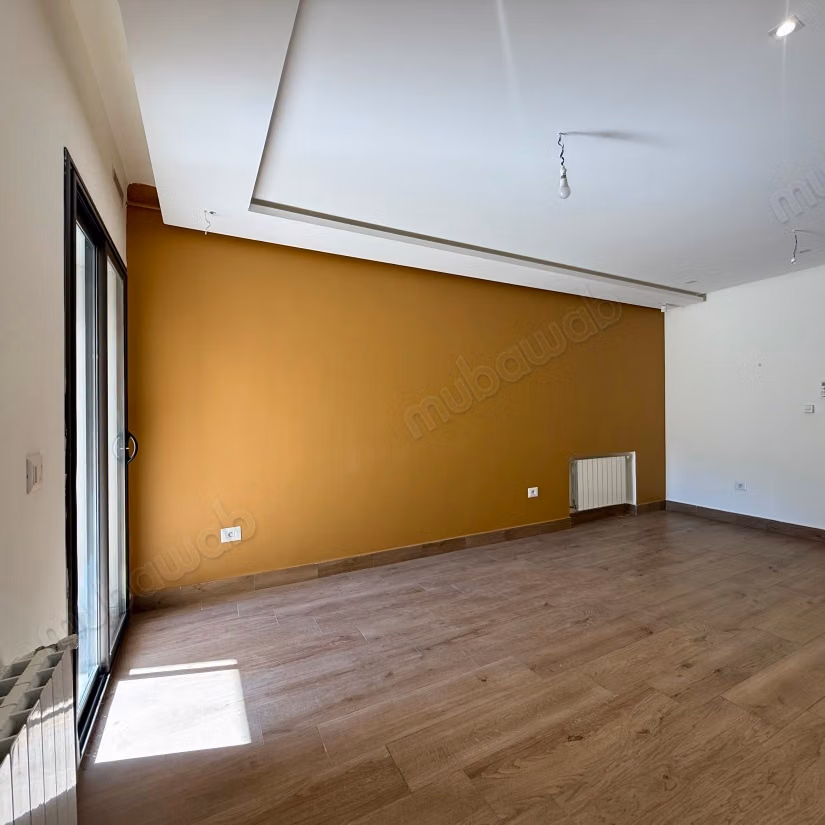 For rent S1 with terrace in the gardens of Carthage