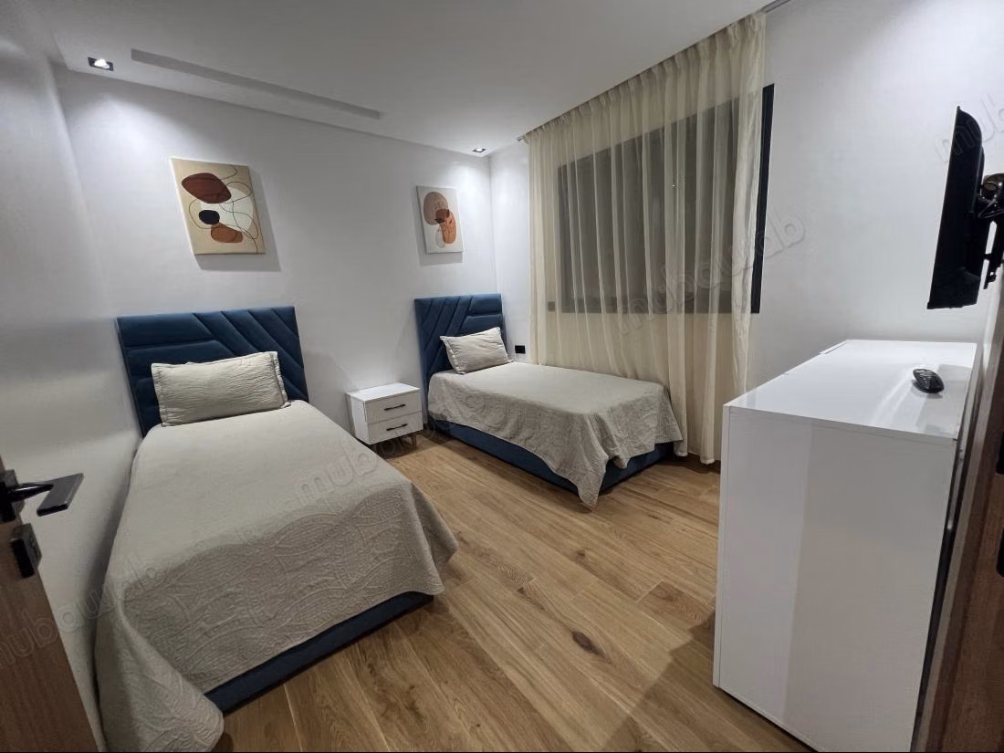 Affitto appartamento arredato 3 camere