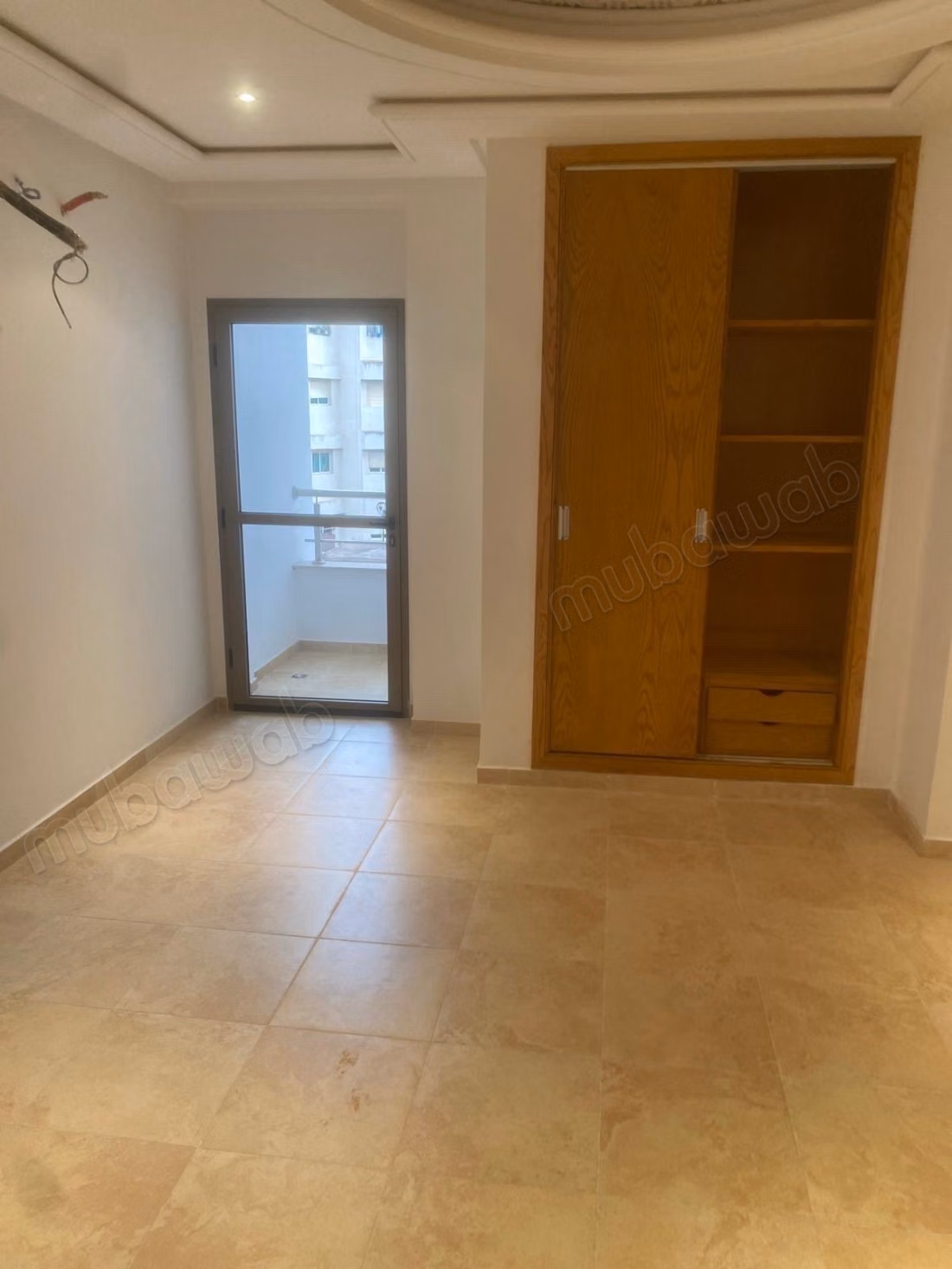 Apartamento en venta en La Ville Haute. 3 habitaciones. Terraza y ascensor