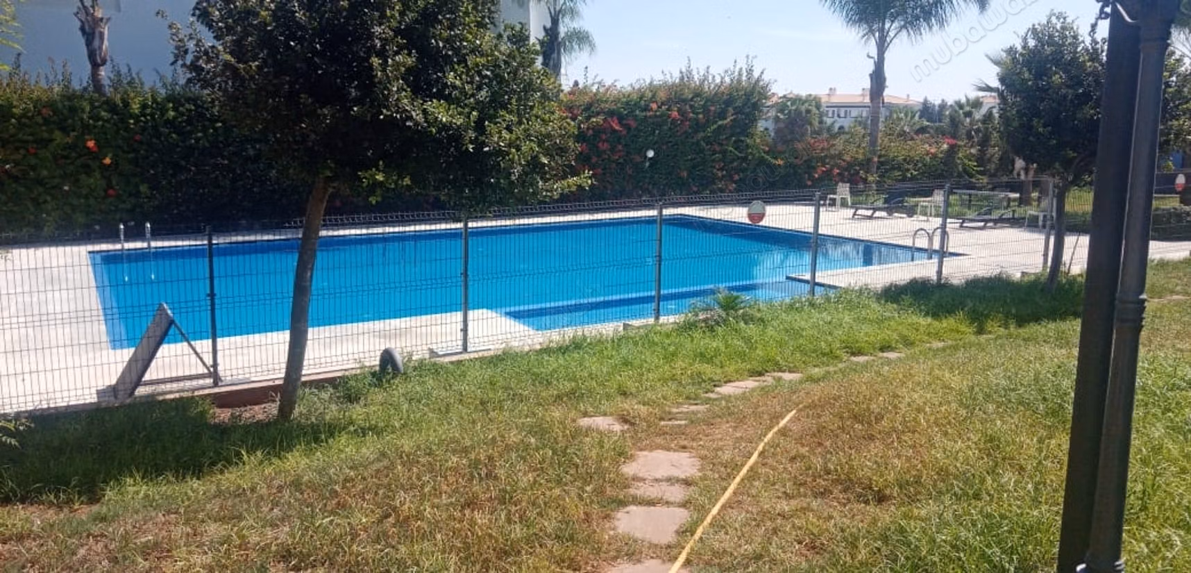 Joli appartement non meublé à louer