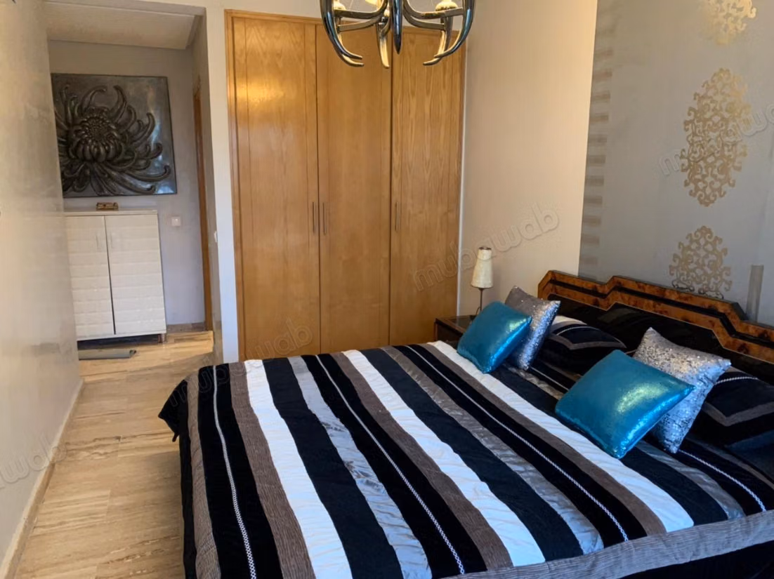 Joli appartement non meublé à louer