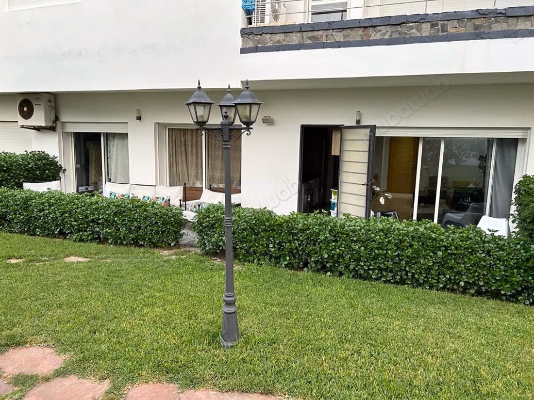 Joli appartement non meublé à louer