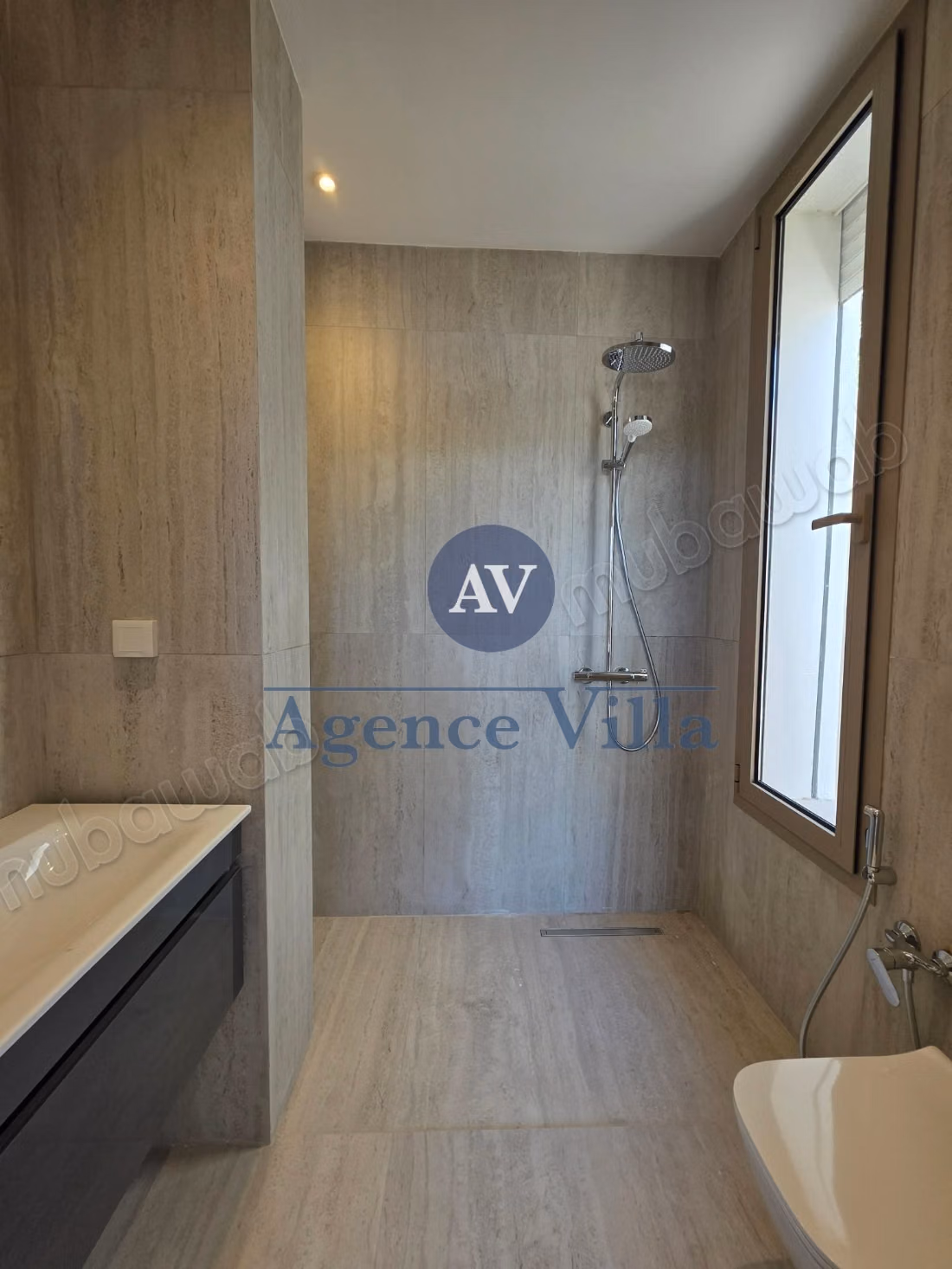 For rent new duplex S3 with pool in La Marsa