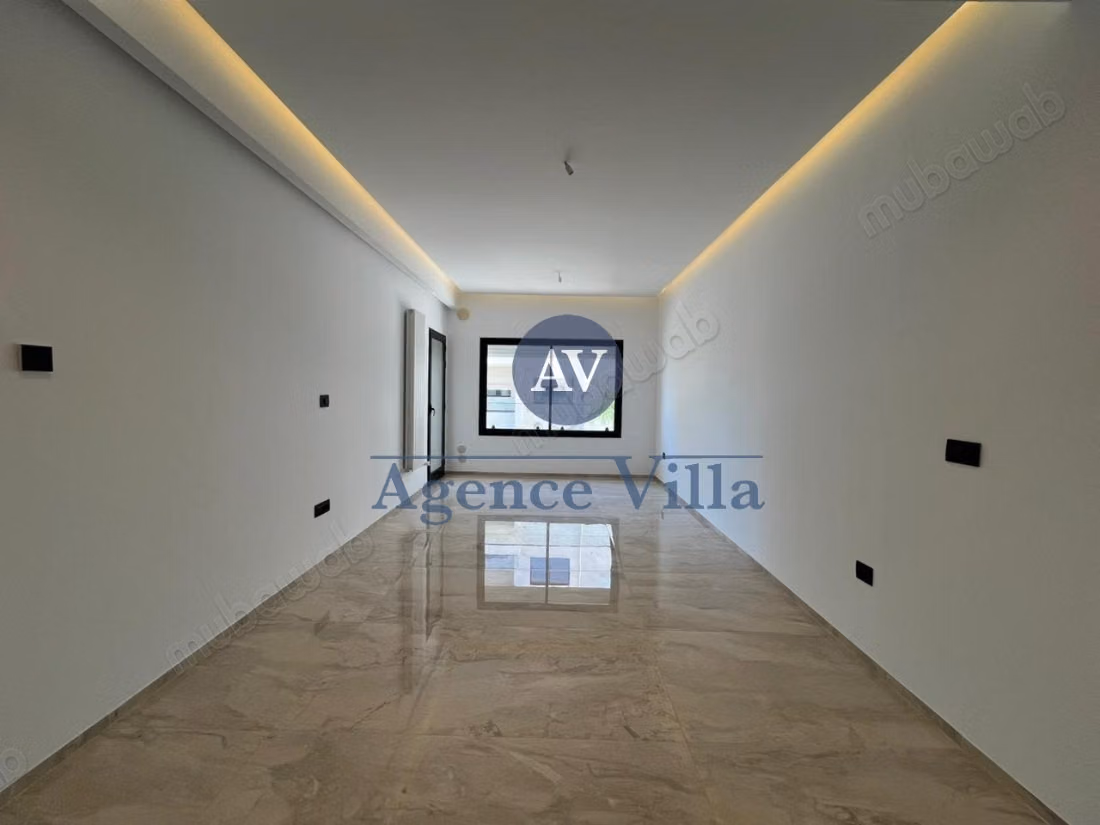 For rent new duplex S3 with pool in La Marsa