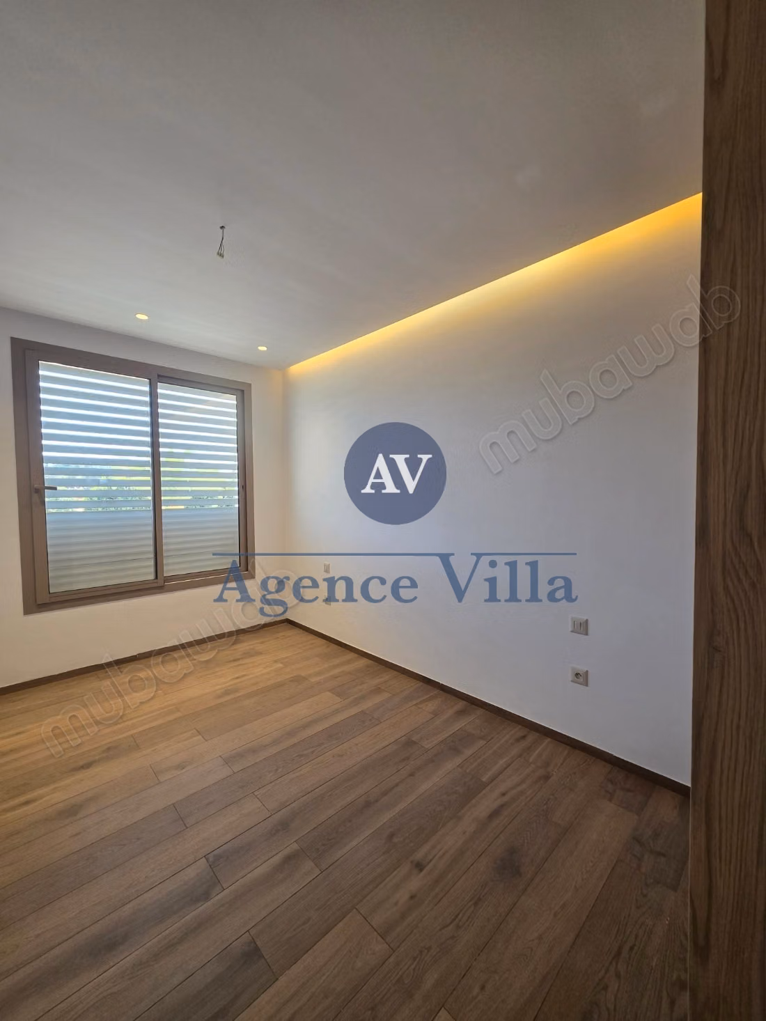 For rent new duplex S3 with pool in La Marsa