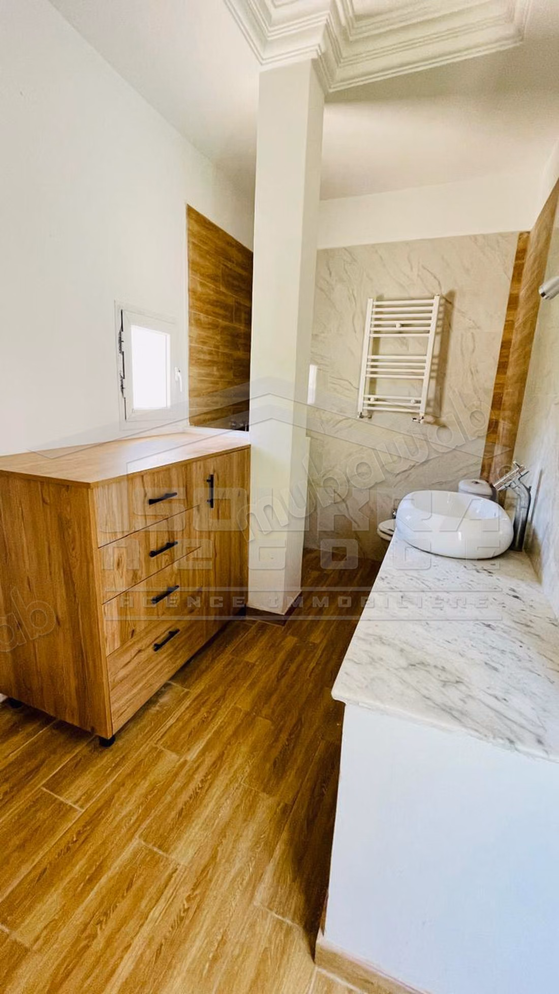 A vendre une belle villa à la Soukra