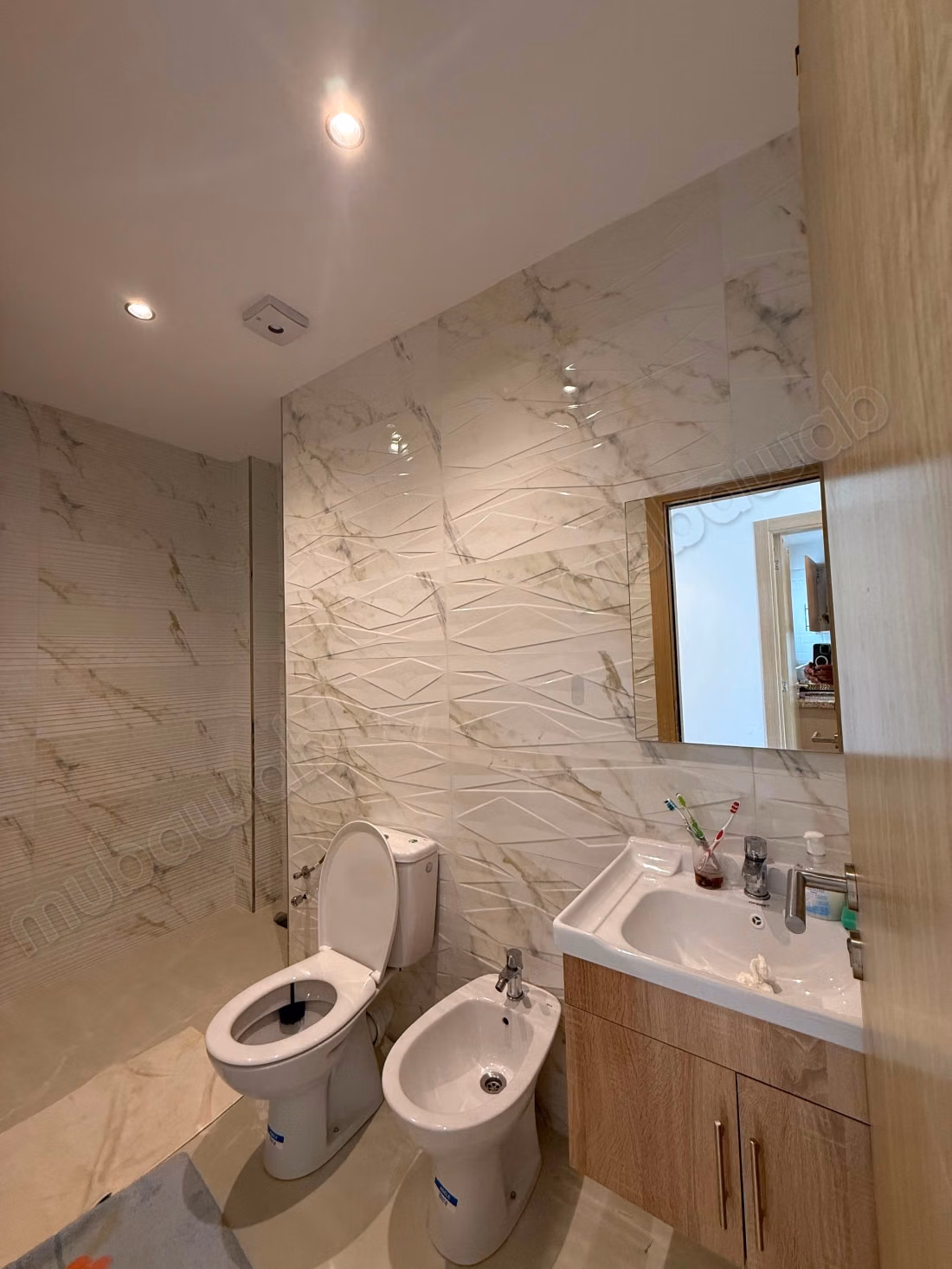 Bel appartement à vendre à Mertil. Surface 82 m². Meublé