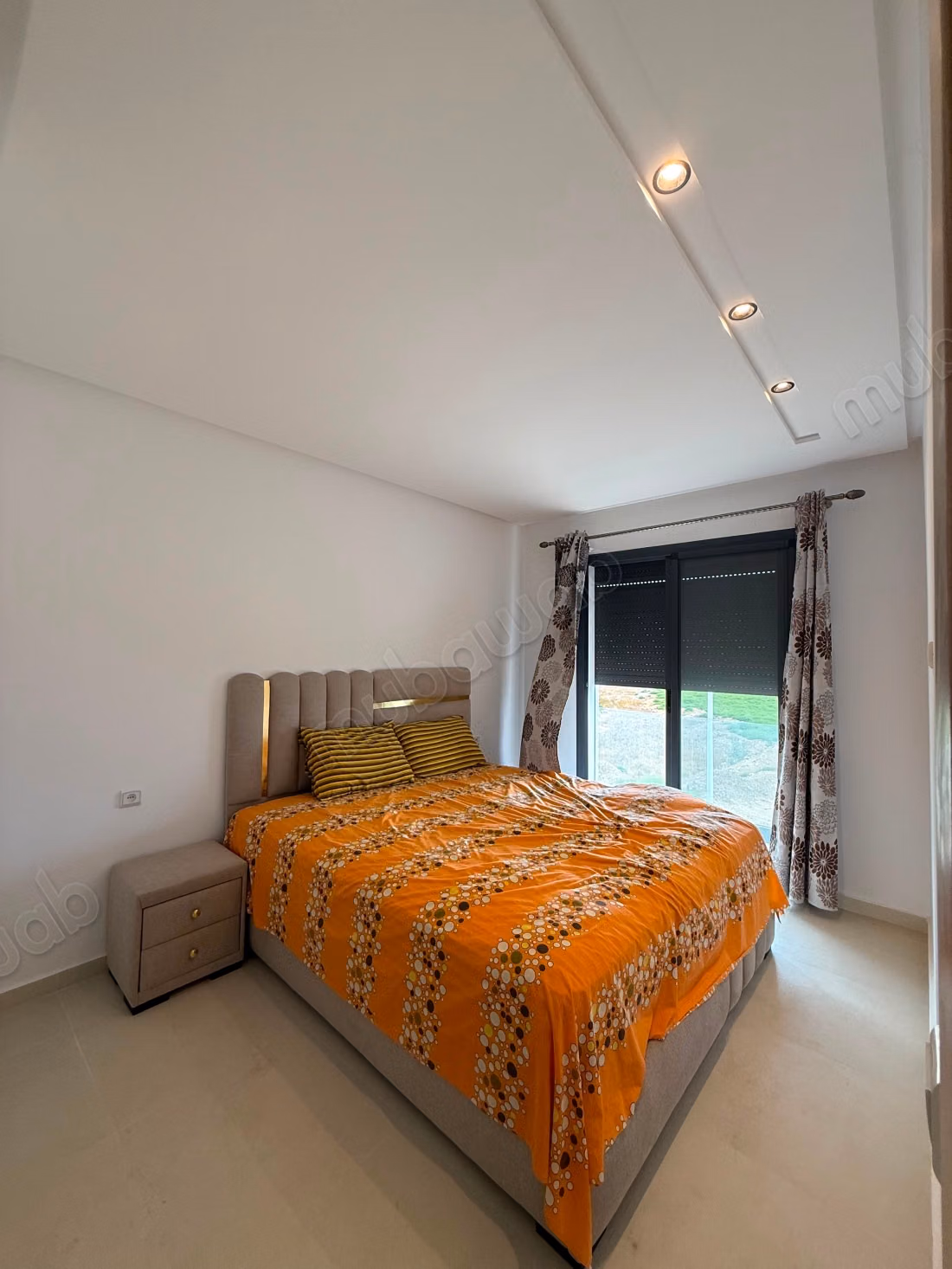 Bel appartement à vendre à Mertil. Surface 82 m². Meublé
