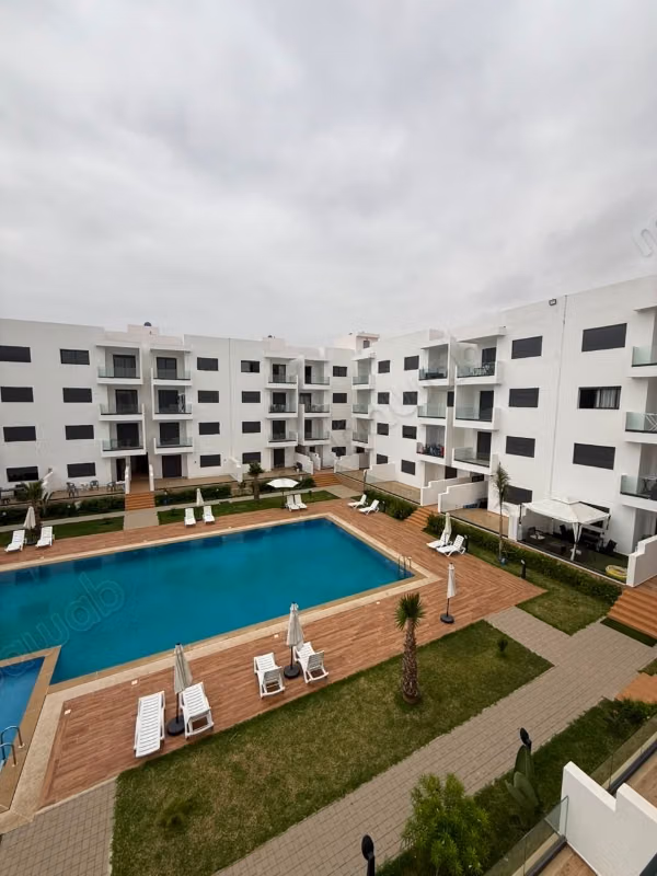Bel appartement à vendre à Mertil. Surface 82 m². Meublé
