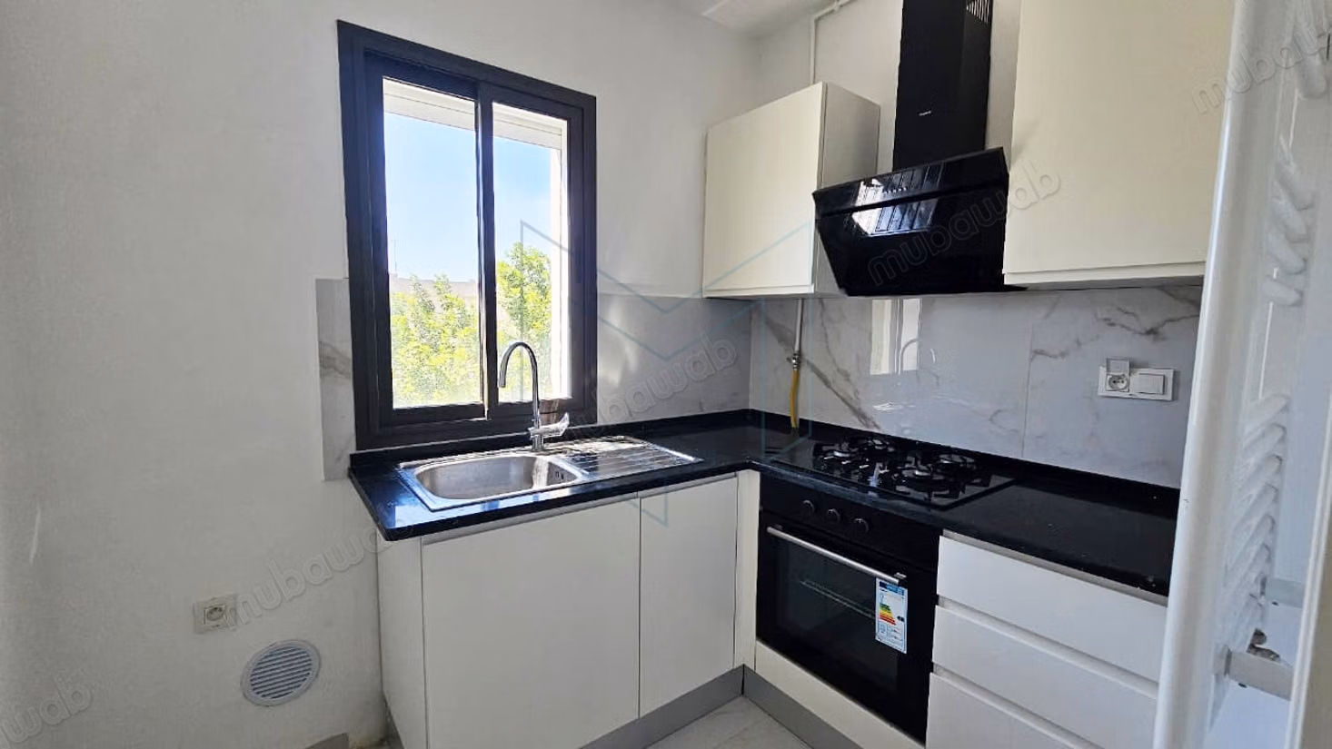 In affitto un appartamento S1 a La Soukra