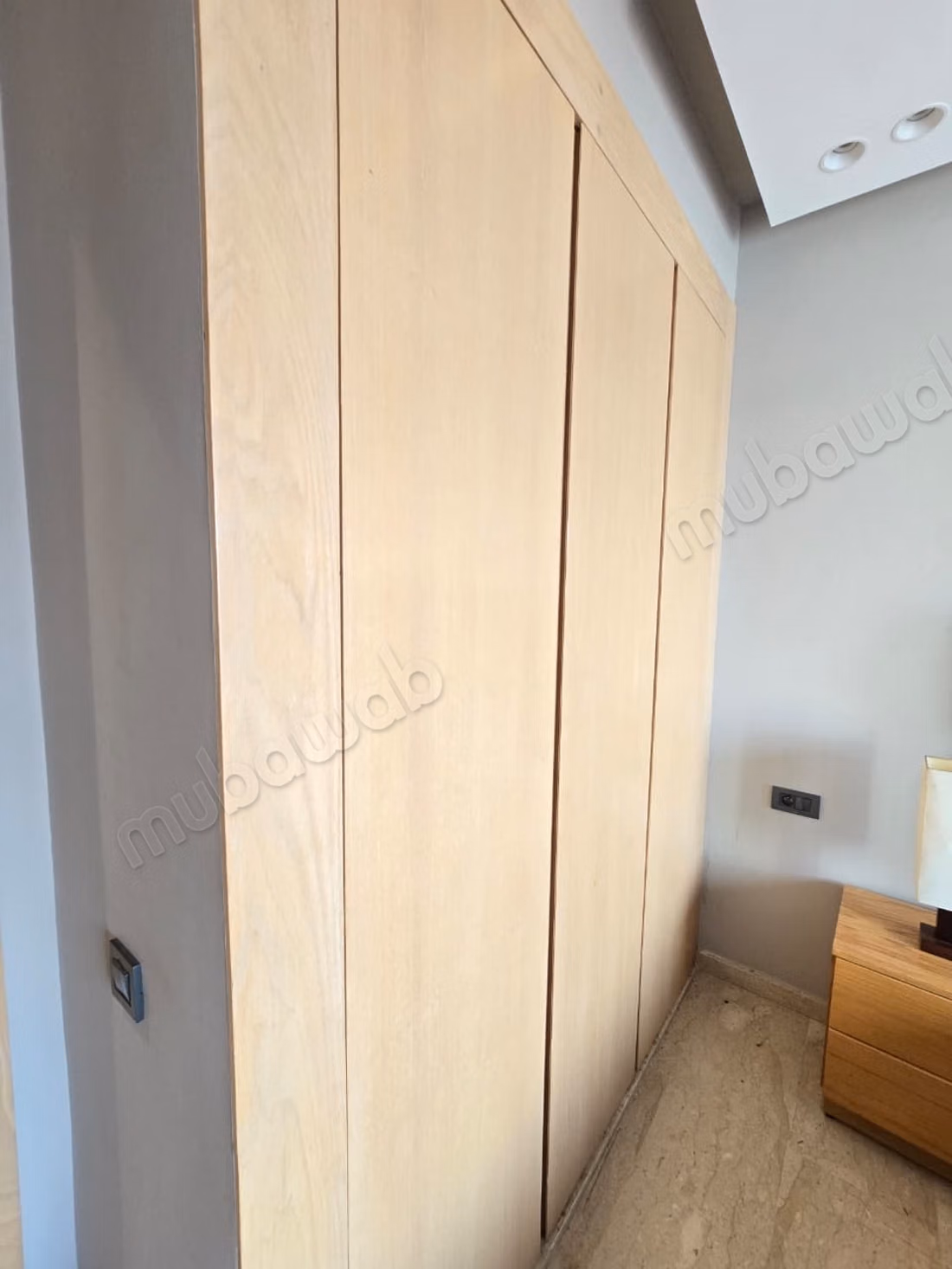 Très bel appartement en location à Palmier. 1 Pièce. Meublé