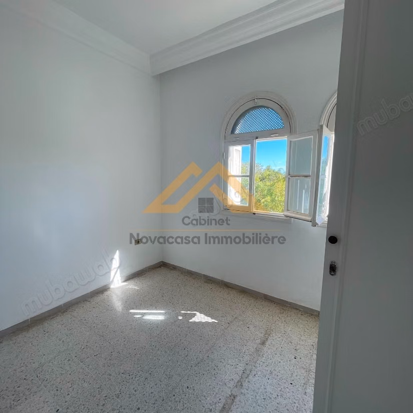 A vendre s3 à Hammem sousse