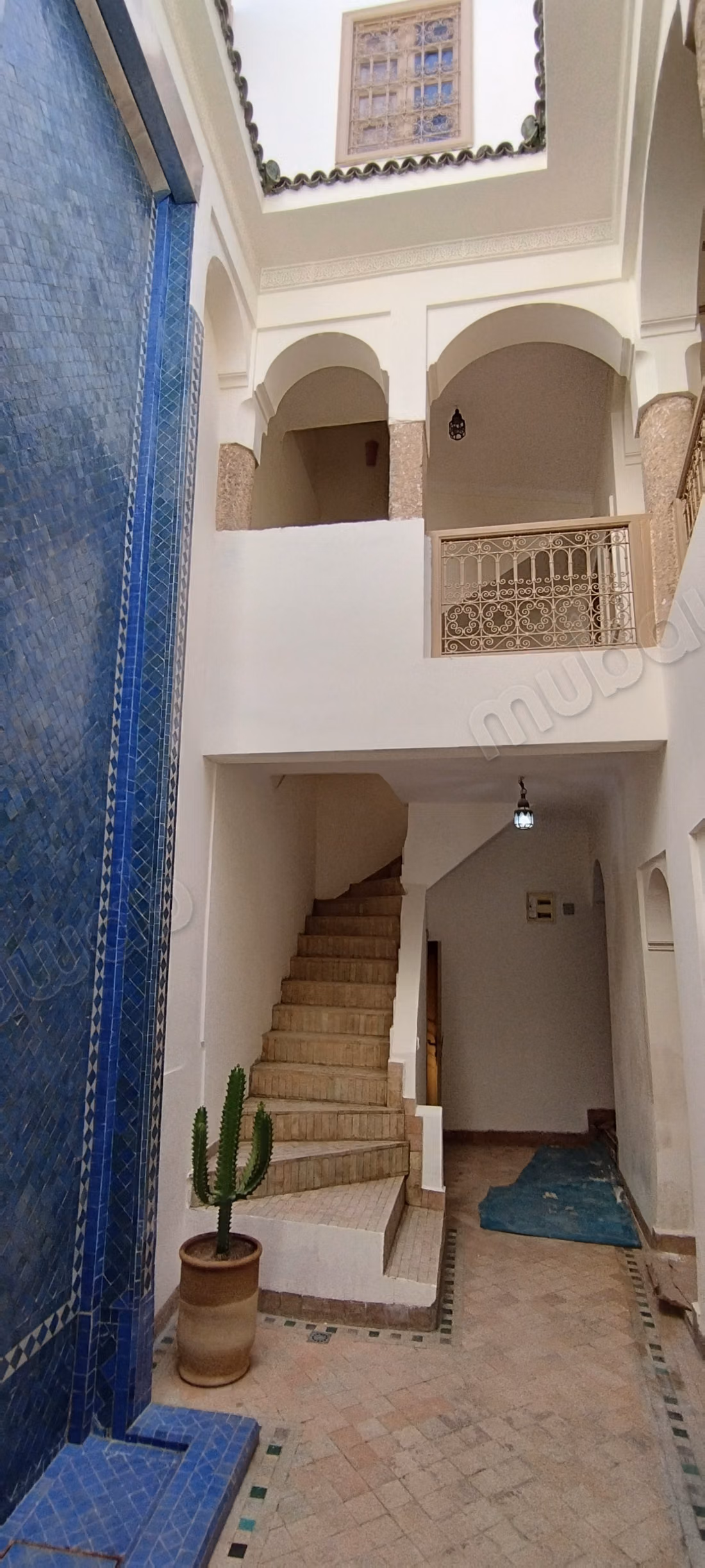 Riad titré de 3 chb et 3 sdb jaccuzi double ter