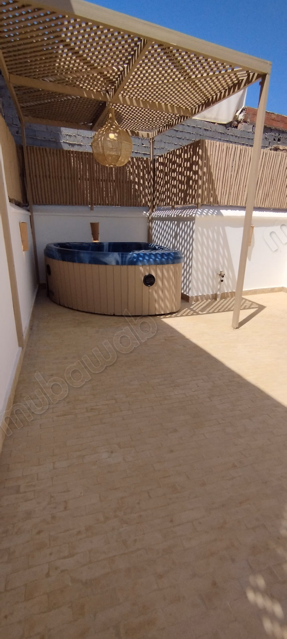 Riad titré de 3 chb et 3 sdb jaccuzi double ter