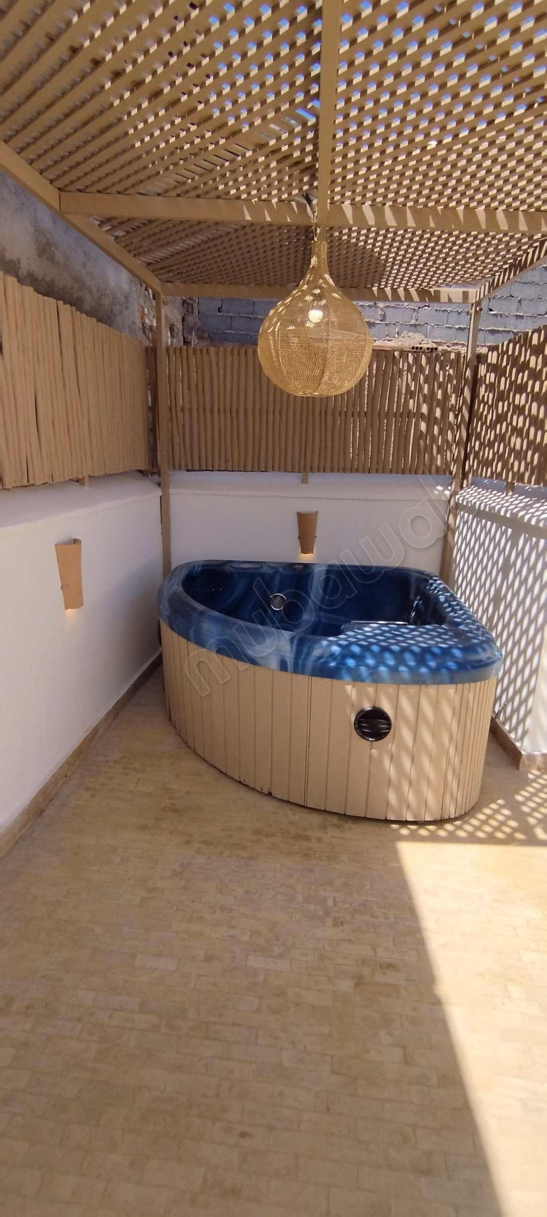 Riad titré de 3 chb et 3 sdb jaccuzi double ter