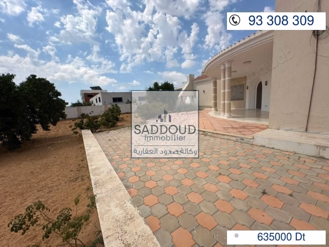 Villa for sale – Taniour Road KM 9