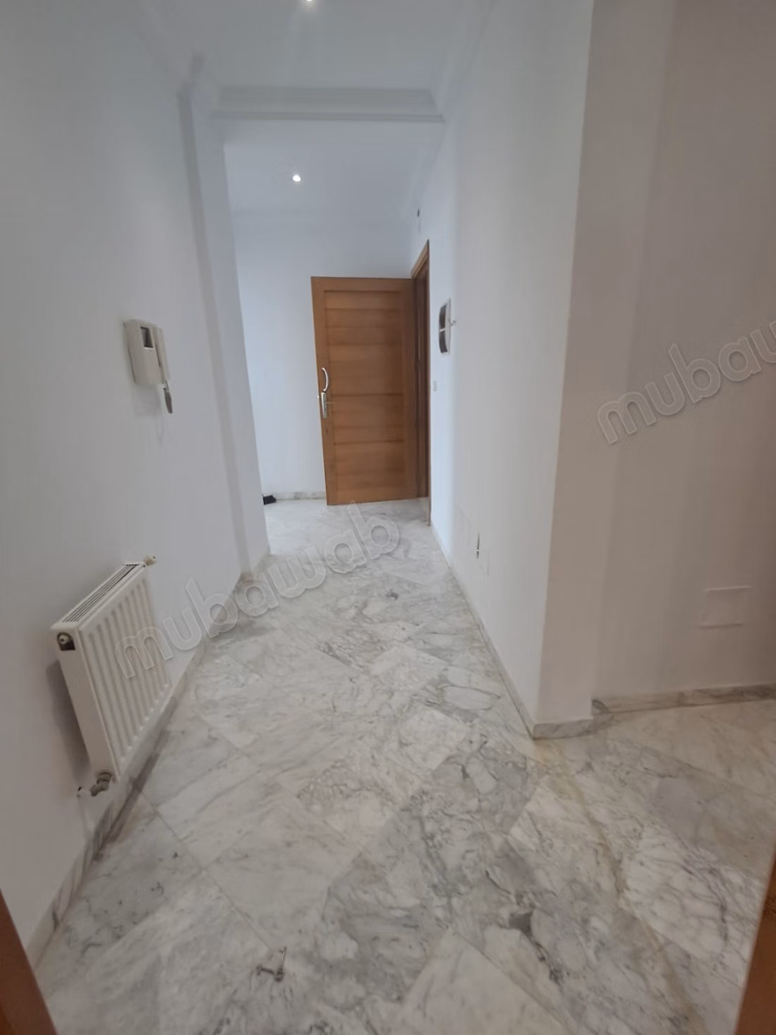Apartment for rent in Cité Ennasr 2. Area of 160 m²