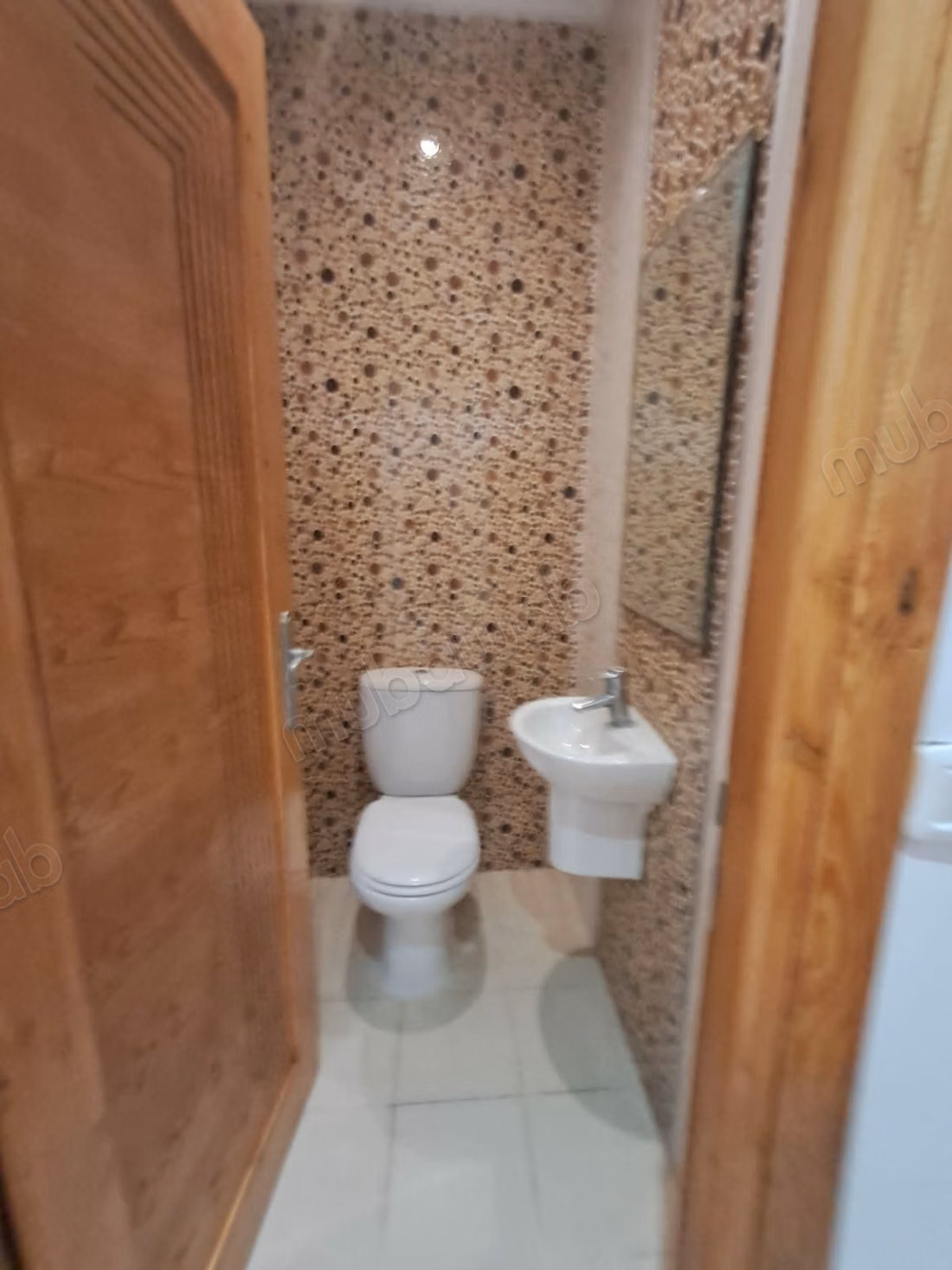 Apartment for rent in Cité Ennasr 2. Area of 160 m²