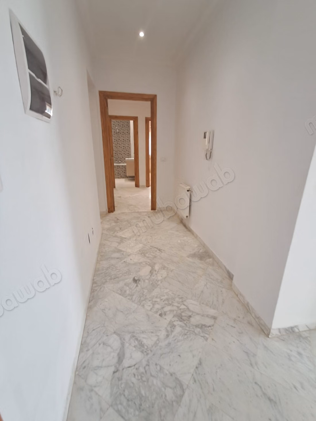 Apartment for rent in Cité Ennasr 2. Area of 160 m²