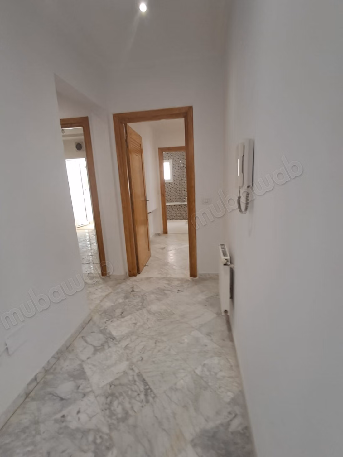 Apartment for rent in Cité Ennasr 2. Area of 160 m²