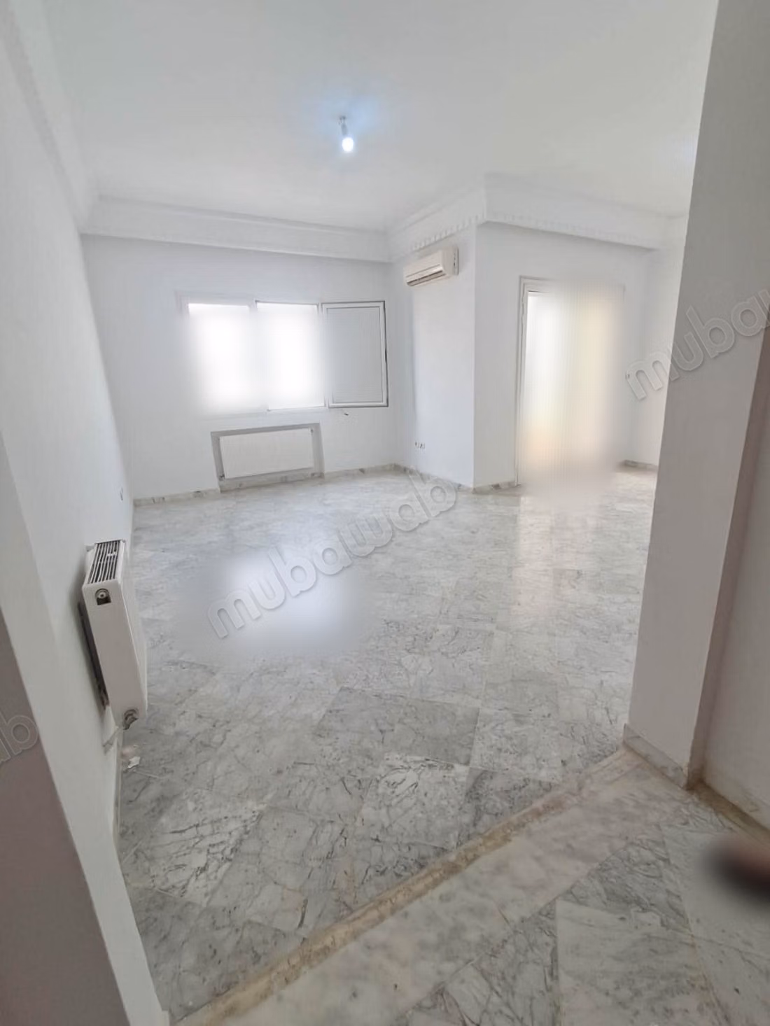 Apartment for rent in Cité Ennasr 2. Area of 160 m²