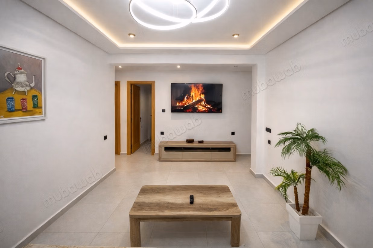 Superbe appartement rénové au cœur de Nejma – 2 min de la plage