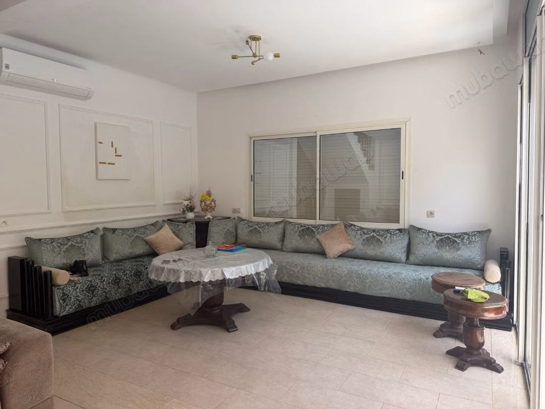 Loue residence securise villa meublee piscine