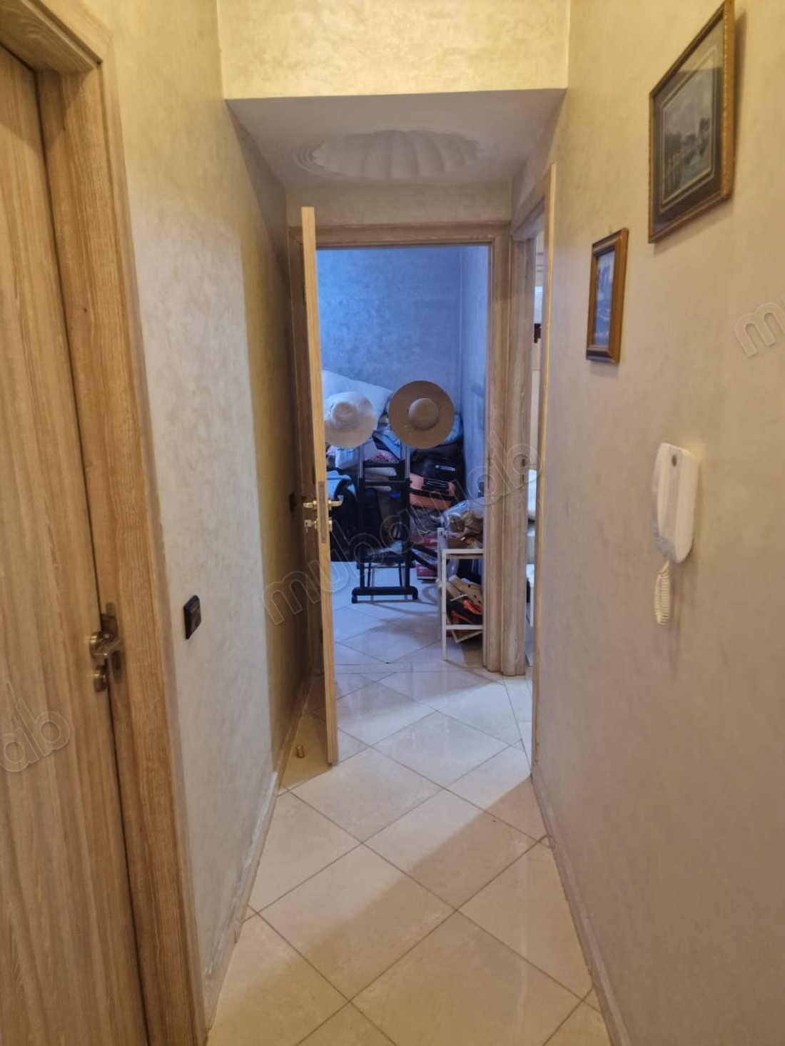 Bel appartement à vendre à mhamid 
beradi 2 — 5