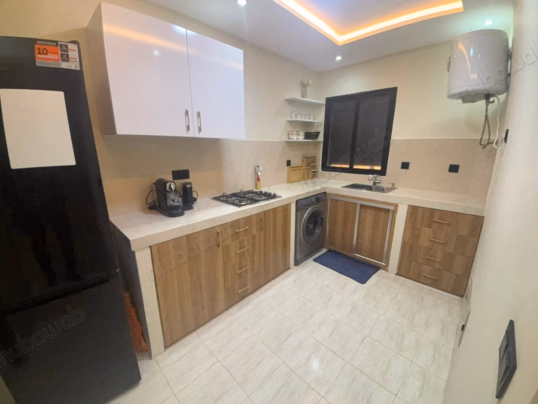 Gemeubileerd appartement tegenover sup de co