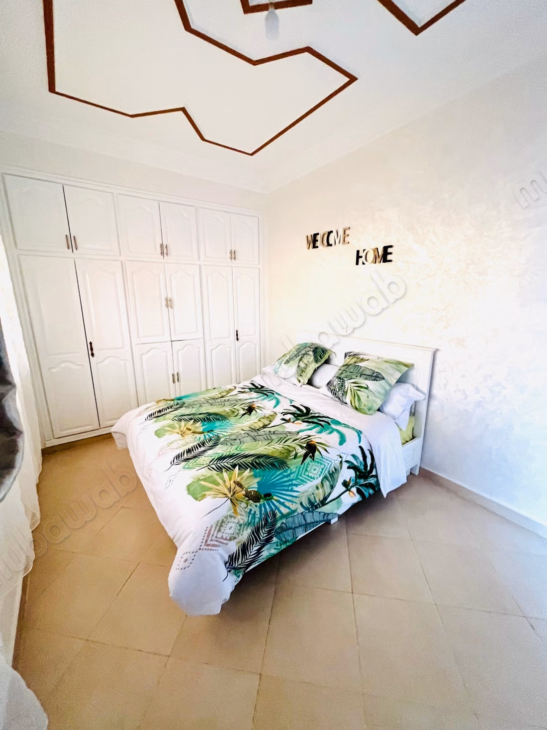 Magnifique villa à louer pour vos vacances. 5 chambres. Porte blindée, sécurité