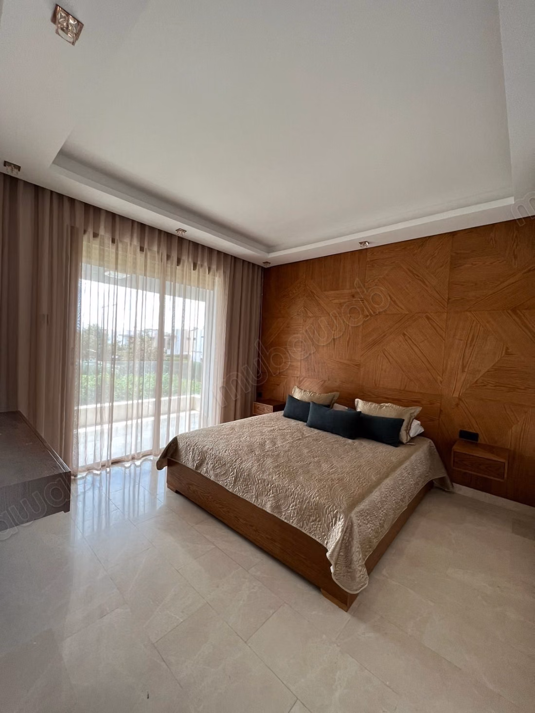 Magnífica villa en venta en Dar Bouazza. Superficie de 212 m². Bien amueblada