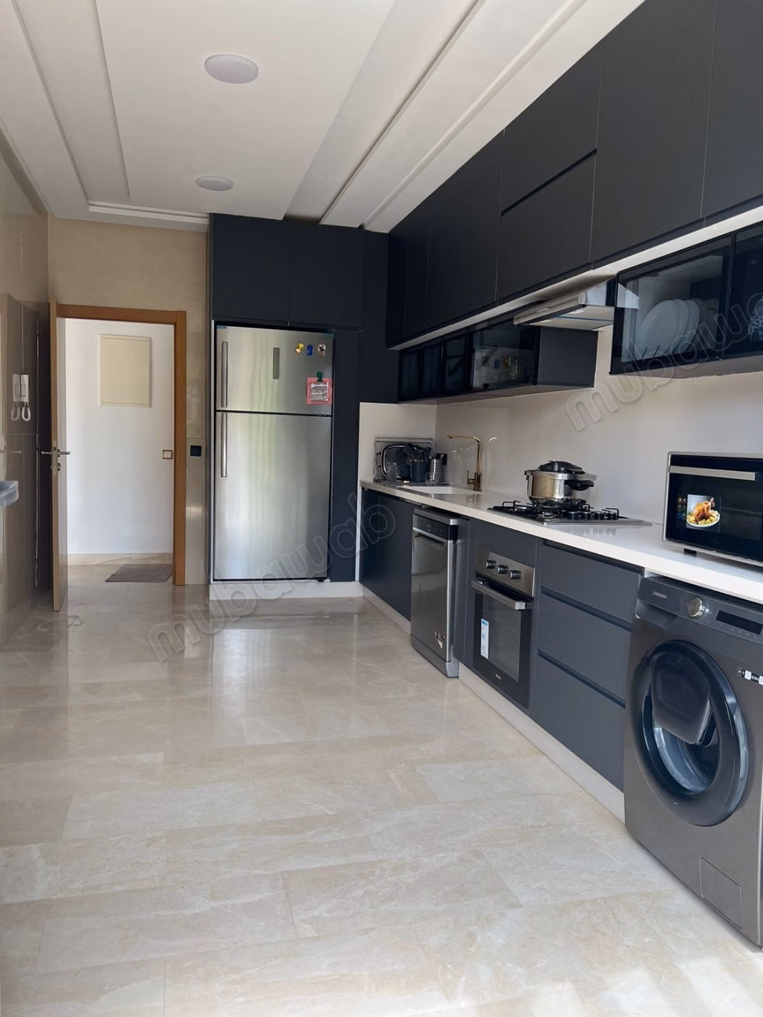 Magnífica villa en venta en Dar Bouazza. Superficie de 212 m². Bien amueblada