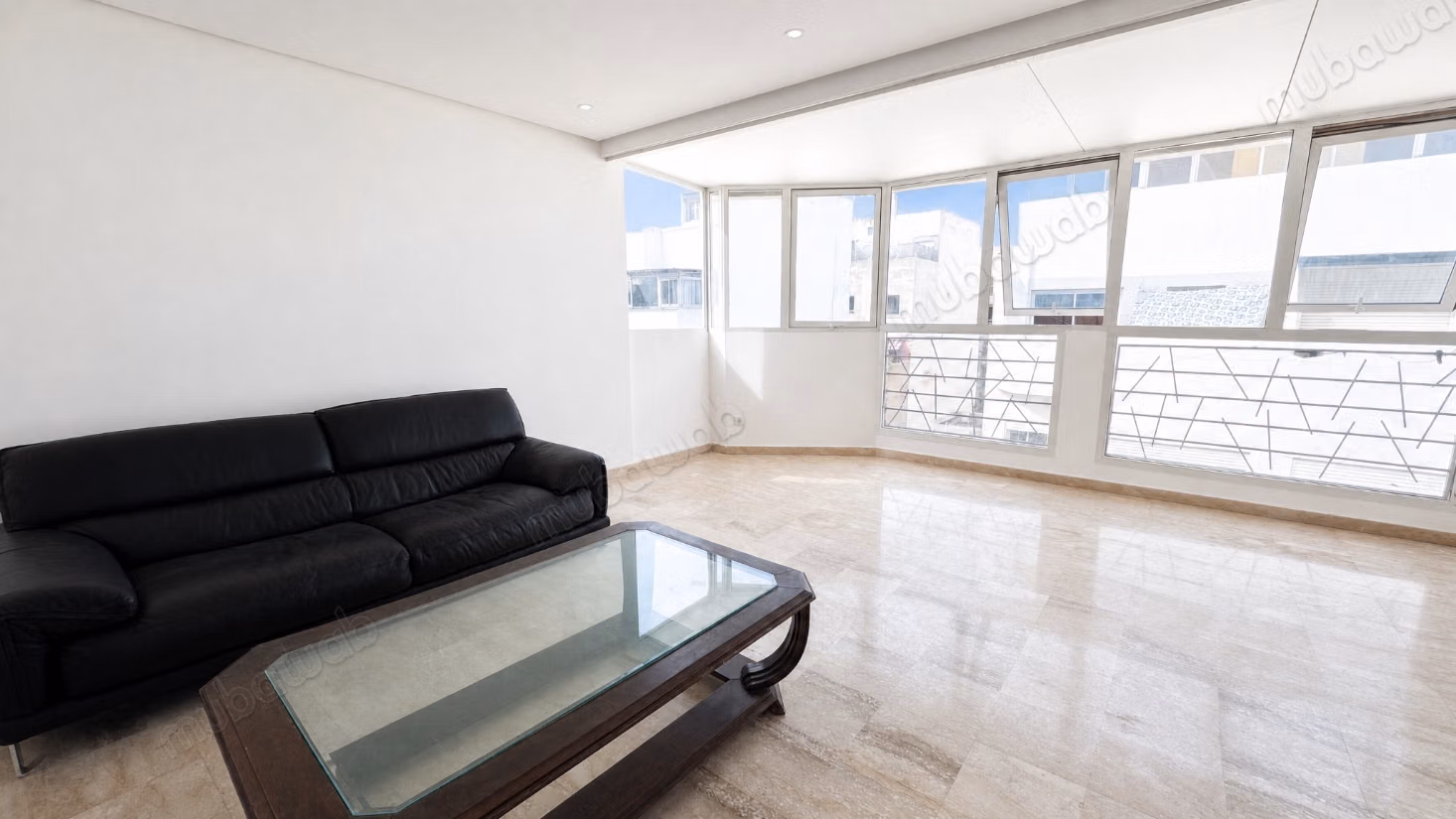 Duplex Studio vide au coeur de Maarif