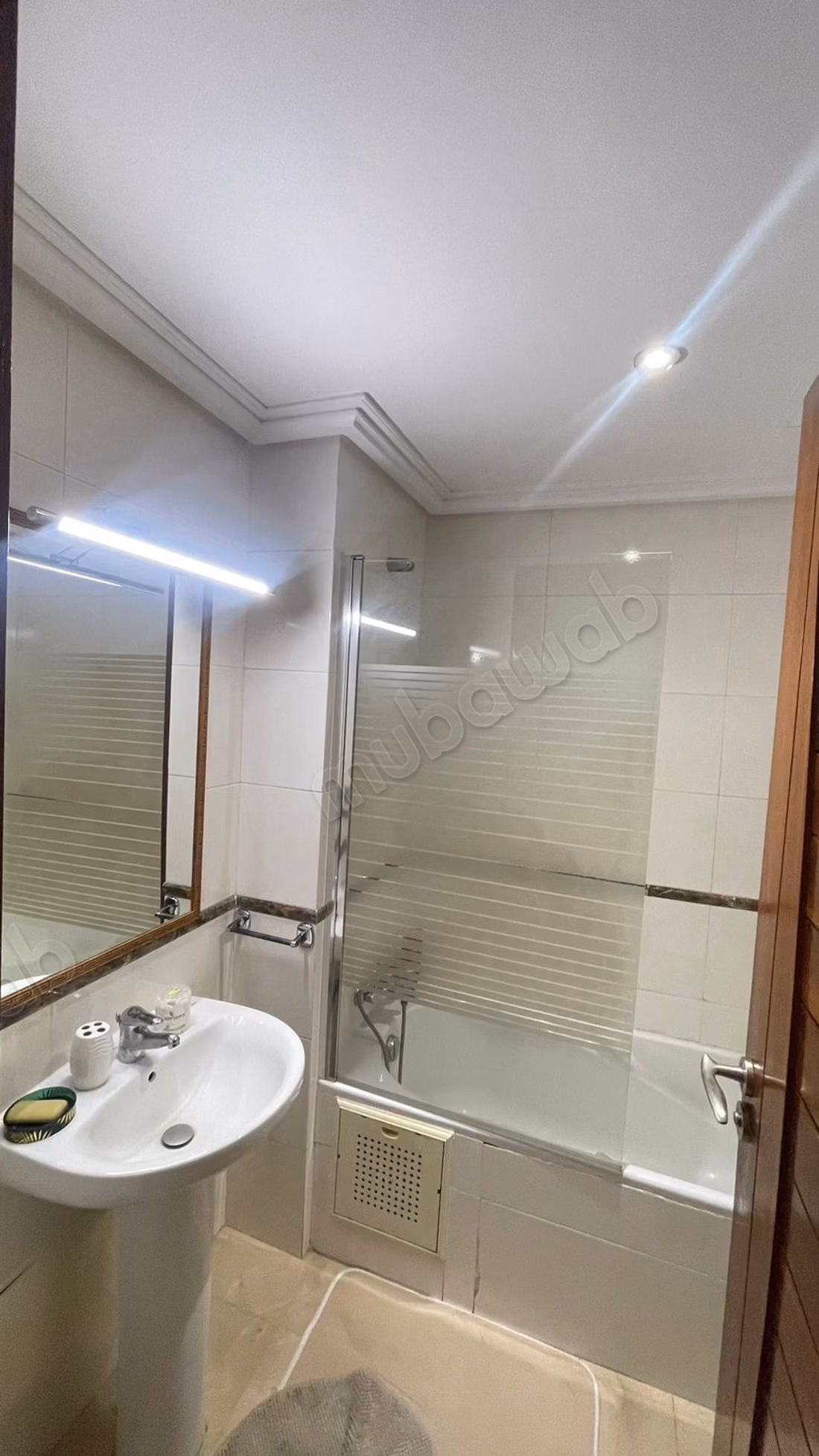 Appartement 2 chambres avec grande terrasse en retrait – Tanger 
Nejma Rond point Maroc Telecom