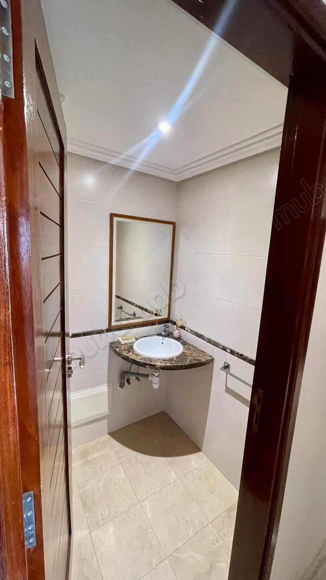 Appartement 2 chambres avec grande terrasse en retrait – Tanger 
Nejma Rond point Maroc Telecom